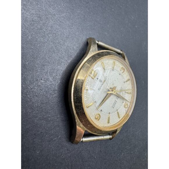 Vtg Sovereign Shock Protected Waterproof Stainless Steel Gold Tone Swiss Watch main image 5
